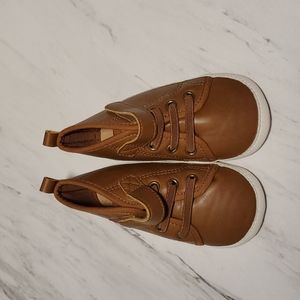 Old Navy Toddler Boy Dress Walkers, Size 18-24M, Chestnut